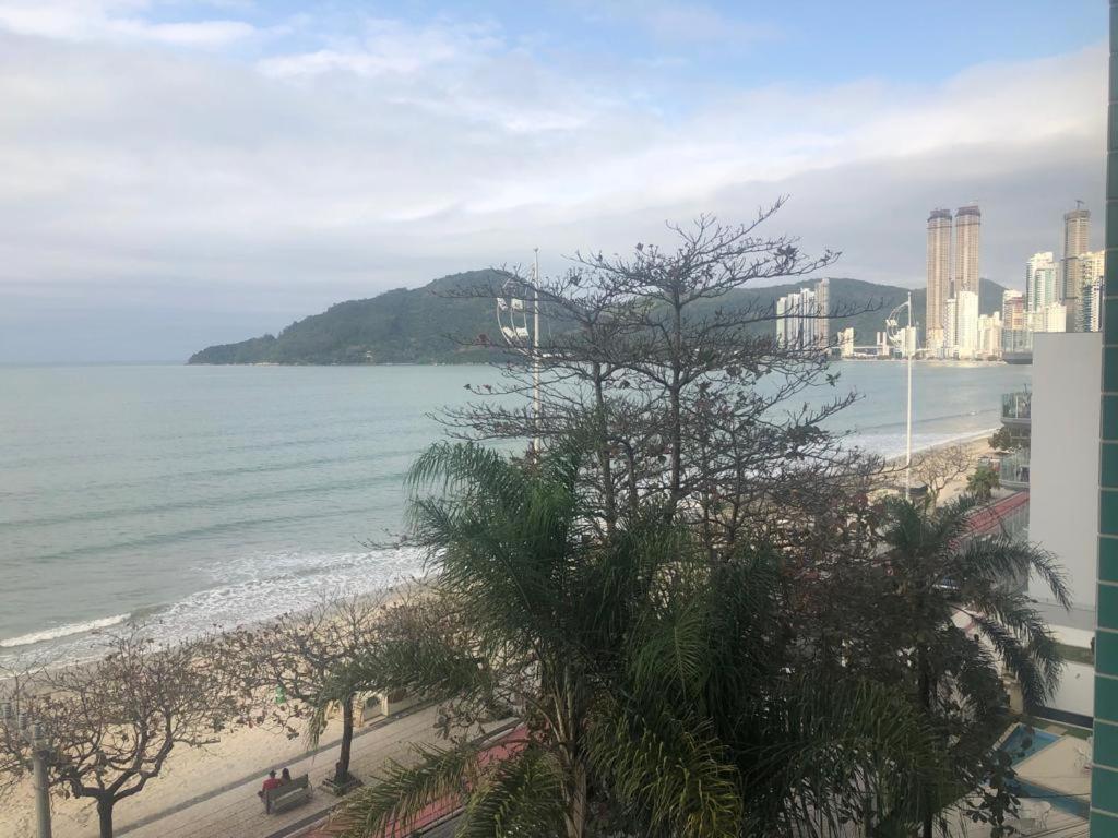 דירות Balneário Camboriú Baln Camboriu - Beira Mar מראה חיצוני תמונה